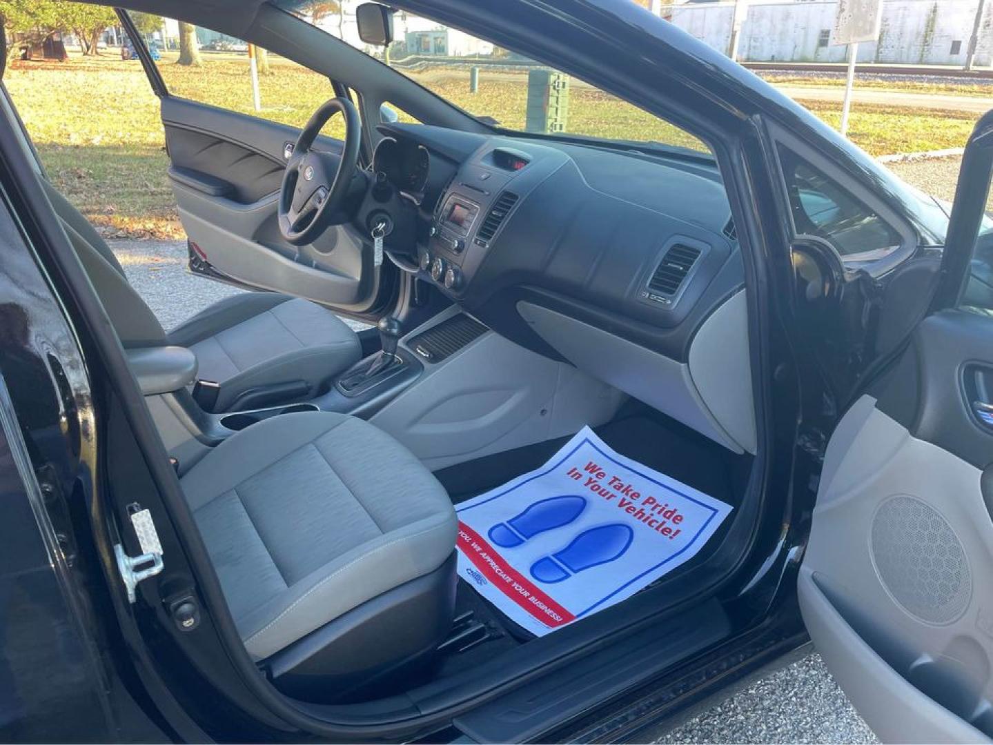 2016 Black /Black Kia Forte LX (KNAFK4A60G5) with an 1.8 4 CYL engine, Auto transmission, located at 5700 Curlew Drive, Norfolk, VA, 23502, (757) 455-6330, 36.841885, -76.209412 - -2016 Kia Forte 96k miles -Excellent condition -Carfax 1 owner -20 service records -Fresh oil change -New state inspection -Satellite and Bluetooth radio -VADLR $250 processing fee not included in price - Photo#12